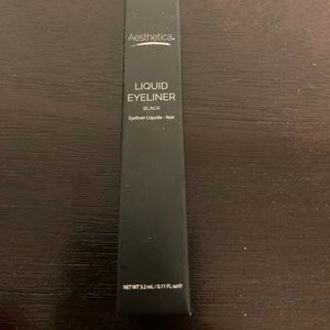 *NEW* Aesthetica Liquid Eyeliner - black